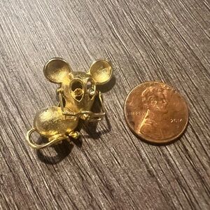 70s Vintage Avon Jewelry-Mouse Pin Brooch Gold tone